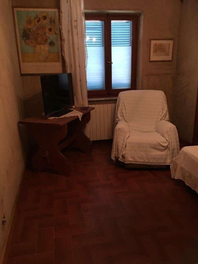 Casa Degli Zii Appartamento Letizia Luni Kültér fotó